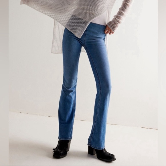 Free People Denim - We The Free Penny Pull On Jeans